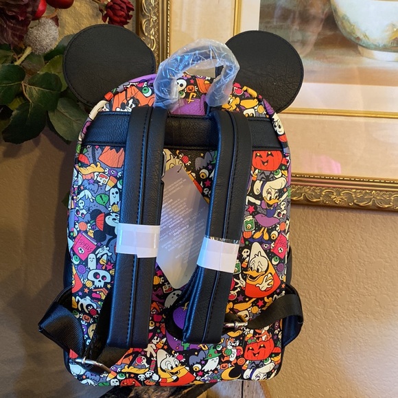 Loungefly Disney Halloween backpack - Picture 2 of 7